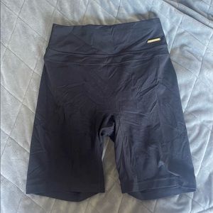 Gym shark c whitney simons shorts